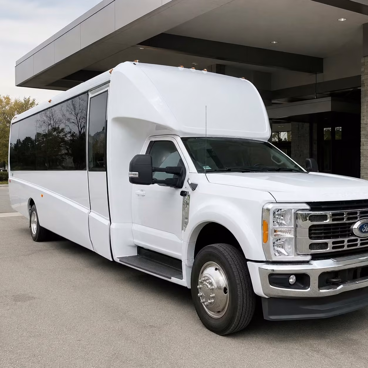 15 passenger minibus