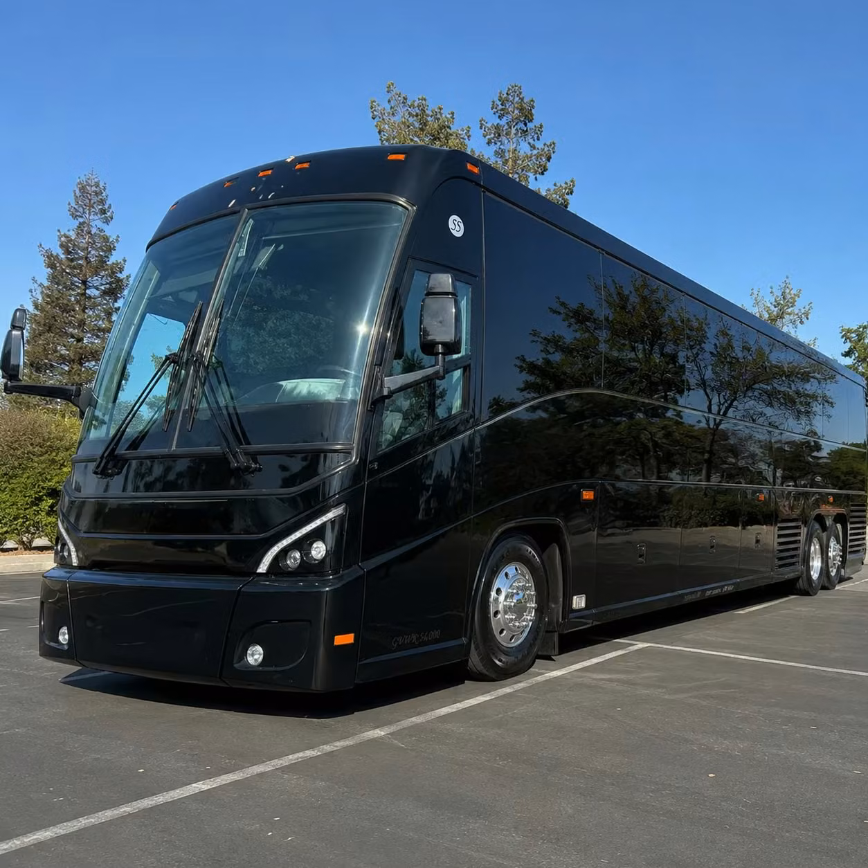wedding guests and private groups traveling long distance from poway